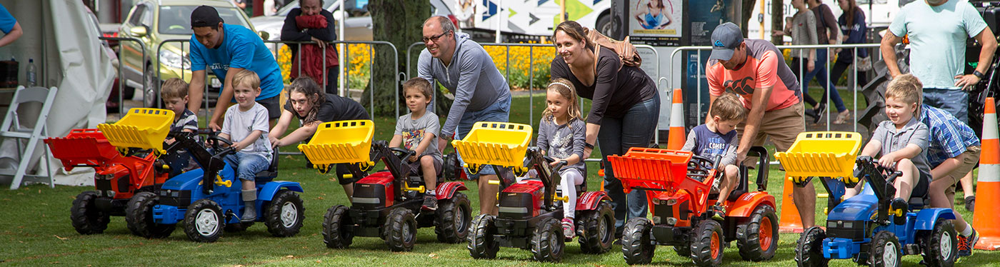 Tractor Race